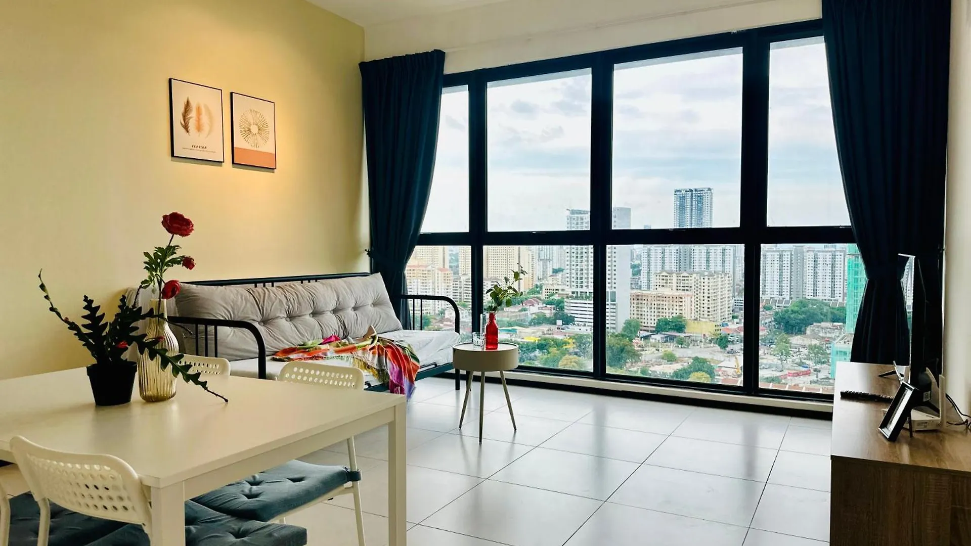 Spacious 3Br Retreat Comfort & Convenience In Prime Location 2-10Pax Jelutong